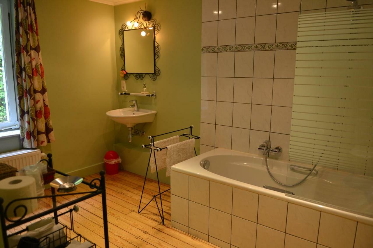 Auberge De Bouvignes Динант Екстериор снимка
